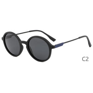 <span class=keywords><strong>Barcur</strong></span> Design 2024 Tr90 <span class=keywords><strong>Gafas</strong></span> <span class=keywords><strong>de</strong></span> <span class=keywords><strong>Sol</strong></span> para mujeres y hombres Lentes polarizadas ópticas Tac Logo UV400 - Product Image 2