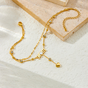 Cheville double couche en acier inoxydable doré avec pendentif cœur lettre « Maman », strass incrustés et perles rondes – Cadeau Fête des Mères pour femme - Product Image 4