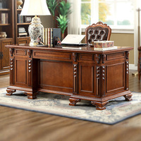 Bureau d'ordinateur en bois massif sculpté de style européen, bureau de direction de luxe, bureau d'écriture, mobilier de bureau pour villas et hôtels