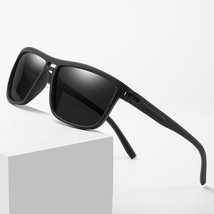 Vente en gros de lunettes de soleil pour hommes personnalisées Lunettes de soleil polarisées Designer Lunettes de soleil noires à la mode <span class=keywords><strong>2022</strong></span> - Product Image 4