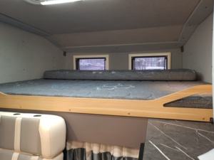 Camper 4x4 économique, <span class=keywords><strong>camping</strong></span>-<span class=keywords><strong>car</strong></span> 6 places <span class=keywords><strong>avec</strong></span> espace de vie spacieux, <span class=keywords><strong>camping</strong></span>-<span class=keywords><strong>car</strong></span> 4x4 haut de gamme pour voyages en famille et aventures - Product Image 6