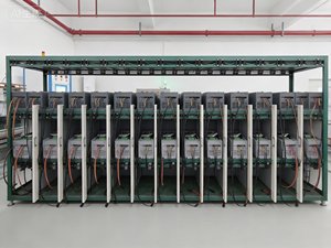 Variateur de fréquence (VFD) triphasé 380V AC Goldbell 4KW/5KW/7.5KW/15KW avec contrôle V/F pour le contrôle de la vitesse des ventilateurs, des pompes et des moteurs - Product Image 4