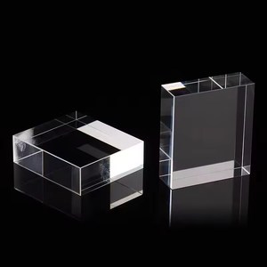 Maßgefertigte Langlebige Transparente K9-Saphir-Optikglas Quadratische Lichtleiterblöcke Prismen - Product Image 5