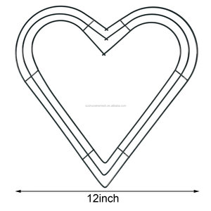 12 क्रिसमस वैलेंटाइन डे शादी की सजावट के लिए दिल की बनावट धातु तार की दीवार पर - Product Image 4