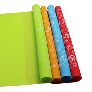 Mantel de Silicona para Mesa, 40x30 cm, Grado Alimenticio, Reutilizable, para Uso Doméstico, Forma Cuadrada, Multicolor - Product Image 1