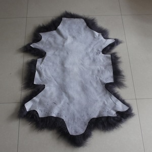 Chine vente en gros pas cher tapis en laine bouclée moelleux décoratif véritable plaque en <span class=keywords><strong>peau</strong></span> <span class=keywords><strong>de</strong></span> <span class=keywords><strong>mouton</strong></span> mongole tapis et jet en fourrure d'agneau tibétain - Product Image 4