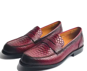 Mocasines y Zapatos de Cuero de Alta Gama para Hombre, Zapatos Formales para Bodas, Banquetes y Negocios, Hechos a Mano, Elegantes y Cómodos - Product Image 4