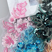 Patch floral en tissu à coudre, multicolore, fait main, en maille, brodé de perles, de paillettes et d'appliques florales en résine, pour robe, vente en gros