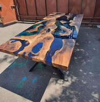 Table de salle à manger en bois de noyer massif noir mat de luxe, fabrication directe d'usine, avec plateau en résine époxy pour restaurant et cuisine
