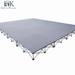 Alfombra gris Escenario de aleación de aluminio de fácil instalación para bodas y eventos pequeños - Product Image 1