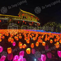 Lampes LED décoratives en forme de tulipe avec indice de protection IP65 pour une utilisation en extérieur, couleurs personnalisées et style artistique