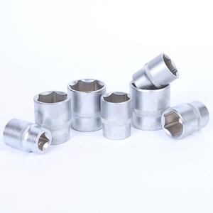 Juego de Herramientas de Reparación de Motor de PC de 61 Piezas con Acabado de Espejo Mate en Níquel Perlado, Llave de Trinquete y Accesorios de Dado para Uso en Automóviles - Product Image 1