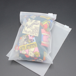 Wholesale Shopping Manufacture Clear Plastic Bag Self Adhesive Poly Bag For Clothing Packaging Zip Tote Portable Frosted Bag