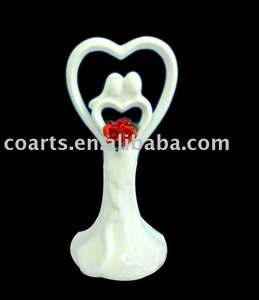 Figura Amante Cerámica - Product Image 1
