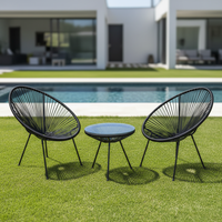 Ensemble de chaises en rotin d'extérieur modernes, meubles de balcon et de cour, style café, structure en métal thermolaqué, plateau de table en verre trempé
