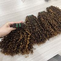 Superbe tissage double drawn en promotion, lots de cheveux bouclés Pixie avec mèches, extensions de cheveux humains bruts vietnamiens en gros pour revendeurs