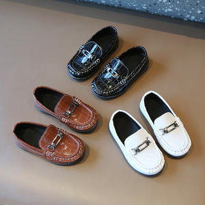 Mocasines Infantiles de Estilo Retro Británico para Otoño y Primavera, Zapatos Casuales de Cuero de Una Sola Pieza, Sin Cordones, Blancos/Negros/Marrones, de Caña Baja - Product Image 6