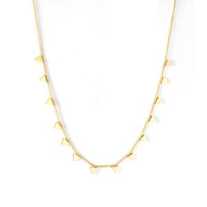 Collar Gargantilla Minimalista de Estrellas en Oro y Acero Inoxidable Hipoalergénico - Product Image 4