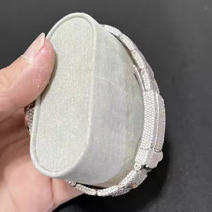 Montre mécanique à quartz pour homme, de luxe, hip-hop, avec diamants en moissanite, boîtier en alliage de luxe, cadran en verre, épaisseur de 5 mm, design moderne - Product Image 2