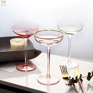 <span class=keywords><strong>Copa</strong></span> de <span class=keywords><strong>Gin</strong></span> <span class=keywords><strong>Rosa</strong></span> con Borde Dorado de 120 ml, <span class=keywords><strong>Copa</strong></span> de Cóctel de Cristal sin Plomo, <span class=keywords><strong>Copa</strong></span> de Vino - Product Image 4