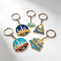 Porte-clés souvenir personnalisé de Dubaï, en alliage de zinc plaqué brillant avec émail dur, cadeau touristique des Émirats arabes unis, porte-clés métallique personnalisé avec logo en gros