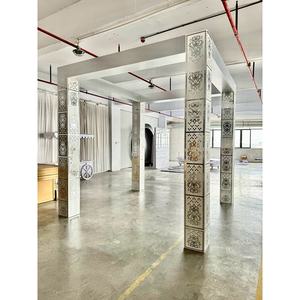 Accesorios de decoración de fiesta al aire libre Vintage soporte de cabina de teléfono BJ240053 caja de teléfono de PVC rojo blanco soportes para eventos de boda - Product Image 3