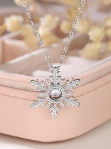 Collar Elegante de Alta Gama para Mujer, Diseño de Colgante de Copo de Nieve Blanco, Cadena de Eslabones Geométricos, Latón con Circonita, para Aniversario - Product Image 6