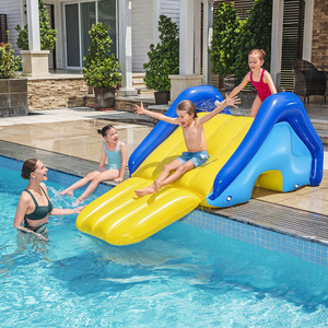 Toboggan aquatique gonflable 2,47m x 1,24m x 1,00m en PVC pour piscine extérieure, usage domestique pour enfants - Product Image 2