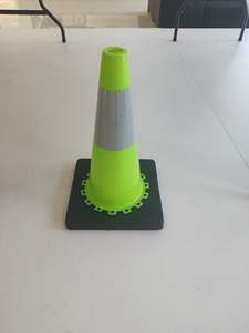 Yüksek yansıtıcı yol güvenliği 45cm PVC ağır siyah taban trafik konisi trafik uyarı park konileri - Product Image 4
