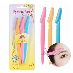 Recortador de Cejas de Alta Calidad, 3 Piezas, con Cuchilla Suave, Depiladora de Cejas Portátil, Cortador de Vello, Depiladora de Seguridad, Esenciales de Viaje - Product Image 1