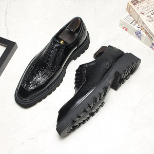 Chaussures de mariage tendance à motif crocodile, style anglais et toucher haut de gamme - chaussures en cuir premium et en cuir verni - Product Image 5