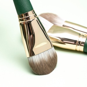 Pinceaux de maquillage professionnels verts 2023, 14 pièces, fibres artificielles, manche en bois, 17,5 cm, outil de beauté cosmétique pour femmes, vente en gros - Product Image 4