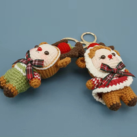 Paire de porte-clés rennes de Noël créatifs faits main en laine tricotée au crochet, ornements prêts à l'emploi, élaborés et raffinés