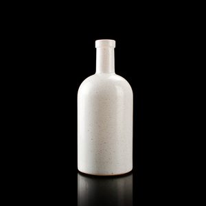 Botellas de Vidrio Personalizables con Recubrimiento de Corcho, Color Blanco, Azul y <span class=keywords><strong>Negro</strong></span> Mate, 750 ml, Certificación ISO9000, para Tequila, Whisky, Ginebra y <span class=keywords><strong>Ron</strong></span> - Product Image 1