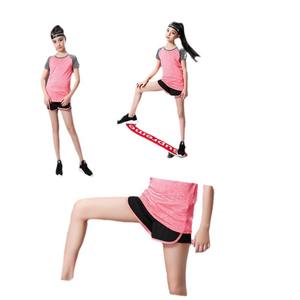 Conjunto Deportivo Personalizado OEM para Niñas - Traje de Yoga Rosa de Secado Rápido con Pantalones Cortos y Manga Corta para Danza y Running, Venta al Por Mayor de Fábrica - Product Image 5