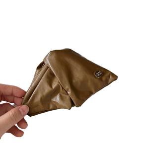 WAI XUAN Élégant Accessoire Cheveux Quotidien pour Femme en Cuir PU Fait Main Couleur Unie 16cm Pinces à Cheveux Usage Quotidien Vente en Gros pour Femmes - Product Image 5