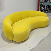 Sofá Esquinero Moderno para Sala de Estar, Diseño de Sofá Seccional Curvo en Forma de Media Luna, Tapizado en Terciopelo Blanco Bouclé