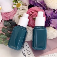 Flacon à poudre liquide à paroi épaisse de 30 ml, flacon carré de 50 ml pour essence et émulsion à couverture complète, flacon pulvérisateur à fine brume de 80 ml