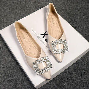 Femmes grande taille 36-46 printemps mode ballerines en <span class=keywords><strong>cuir</strong></span> verni bout pointu sans lacet chaussures plates strass hiver plate-forme - Product Image 3