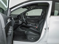 2025 Euro VI Baru Otomatis Setir Kiri Ringan R18 untuk Binyue L SUV 1.5L Mobil Bensin untuk Penggunaan Bisnis Keluarga Harga Pabrik