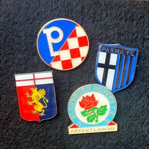 Broche de Aleación de la Juventus de la Bundesliga Serie A para Niños, Insignia, Medalla para Sombrero, Bolso, Decoración, Regalo de Fiesta o Compromiso - Product Image 2