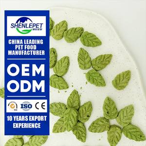 SHENLEPET OEM/ODM Nahrhafte gefrier getrocknete Katzen gras kekse Vitamin reiche Haarball prävention Snacks Haustier Gefrier getrocknetes Futter - Product Image 1