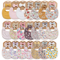 Ensemble de bavoirs en silicone imperméables pour bébé Bavoir en silicone coloré avec impression personnalisée Échantillon gratuit Sans Bpa de qualité alimentaire pour enfants