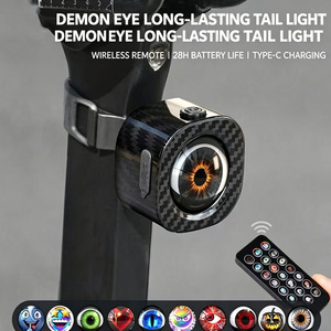 Luz Trasera LED para Bicicleta Ojo <span class=keywords><strong>de</strong></span> <span class=keywords><strong>Demonio</strong></span>, 20 Patrones Dinámicos con Control Remoto Inalámbrico, Recargable Tipo-C, Resistente al Agua IP66 - Product Image 3