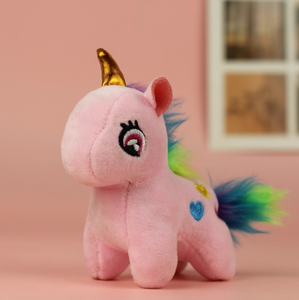 Vente en gros de mini jouets en peluche doux licorne personnalisés <span class=keywords><strong>porte</strong></span>-<span class=keywords><strong>clés</strong></span> en peluche douce avec remplissage en coton PP pour les mariages - Product Image 5
