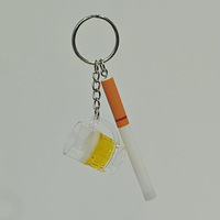 Mini porte-clés créatif en forme de tasse de bière, cigarette, billard noir 8, tennis de table, cravate – Cadeau artisanal pour homme, souvenir de fête