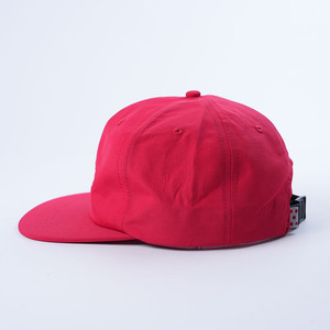 Chất lượng cao 6-Panels <span class=keywords><strong>Red</strong></span> không có cấu trúc <span class=keywords><strong>Snapback</strong></span> cap thêu logo Nylon vải bán buôn phẳng vành <span class=keywords><strong>hat</strong></span> - Product Image 3
