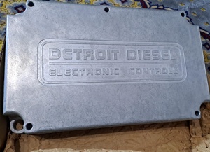 23519308ดีทรอยต์ DDEC4ชิ้นส่วนเครื่องจักรก่อสร้างมือสองสภาพใหม่ - Product Image 5