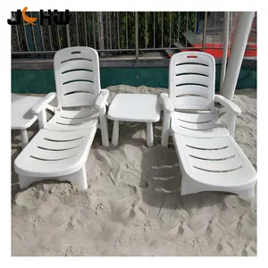 Venta caliente muebles de exterior plegable de plástico piscina tumbona Silla de playa portátil