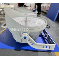 Projecteur LED rond 150LM/W 400W-1200W IP66 étanche pour l'éclairage des stades, des terrains de golf et des terrains de sport